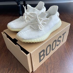 Yeezy 350 Men’s Size 4